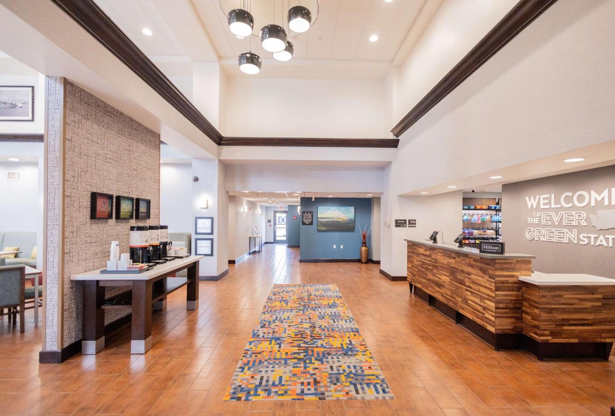 Hampton Inn & Suites By Hilton Seattle/Kent Esterno foto