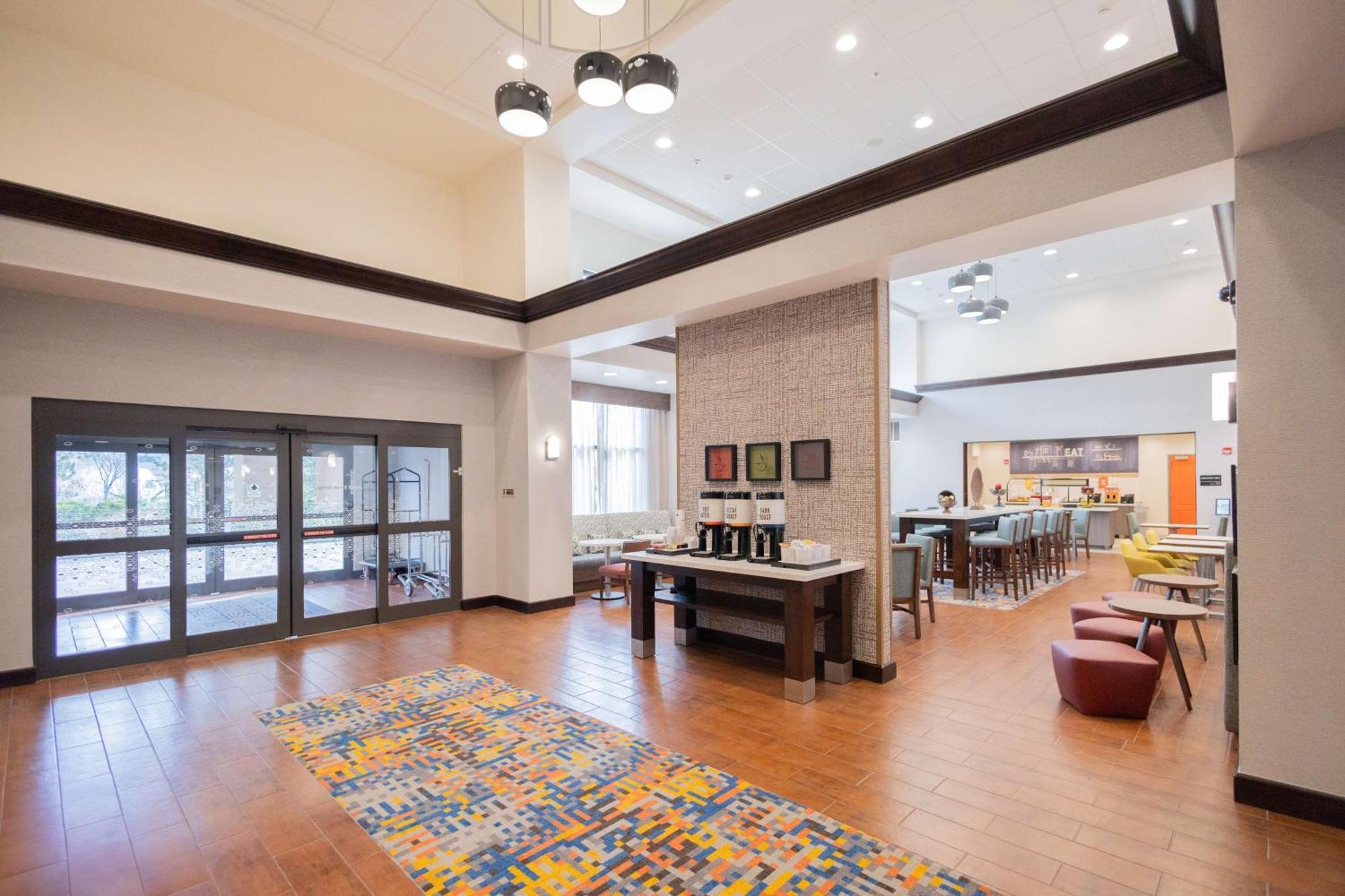 Hampton Inn & Suites By Hilton Seattle/Kent Esterno foto